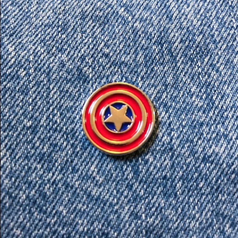 Captain America Enamel Pin